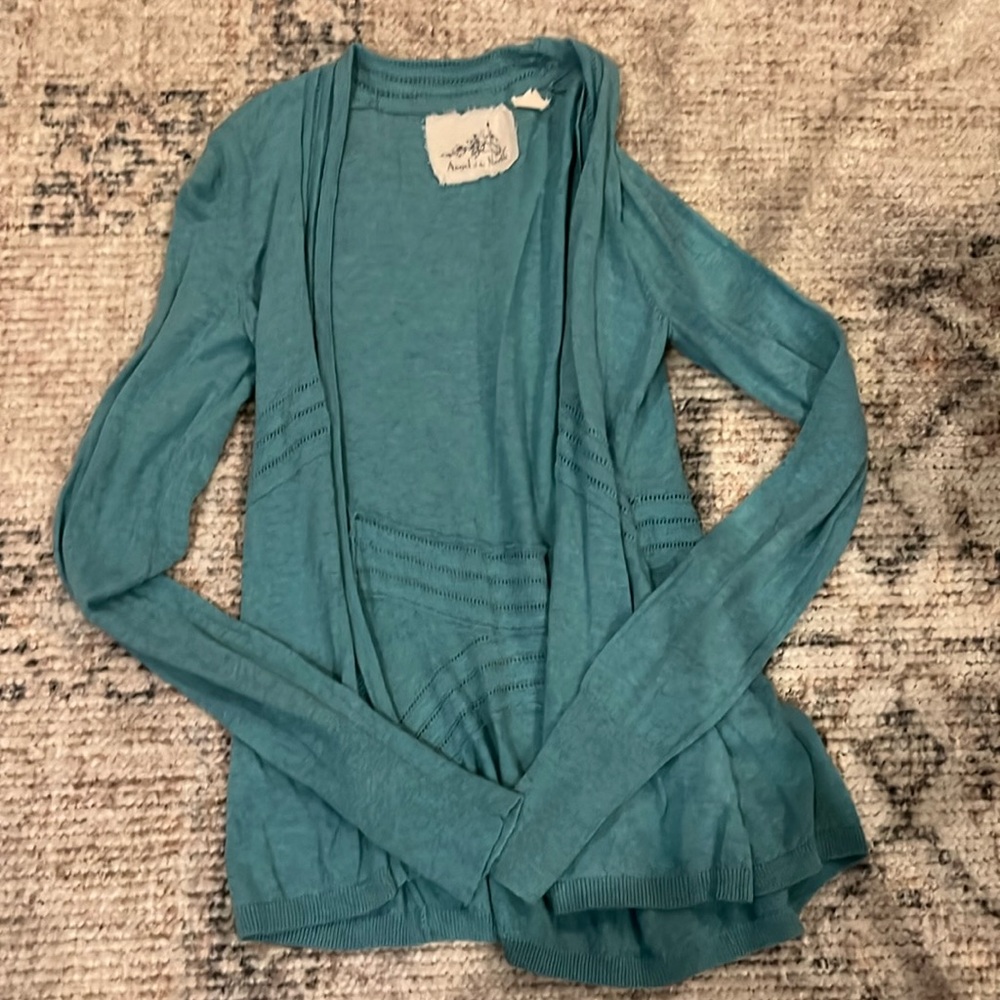 Blue open sweater